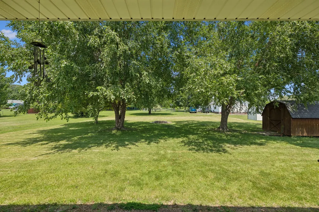114 Kenwood Drive Portland TN 37148
