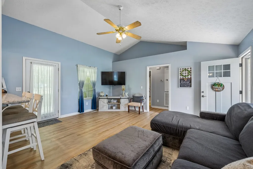 114 Kenwood Drive Portland TN 37148