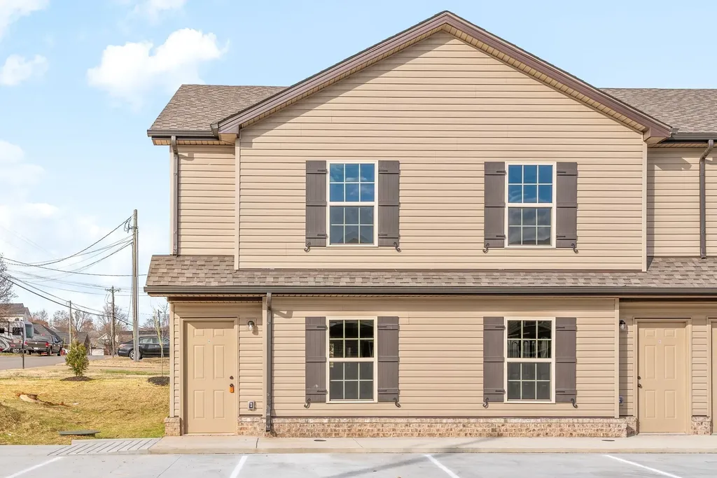 1541 Tylertown Road Clarksville TN 37040