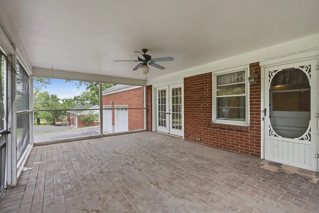 502 N Marthona Road Madison TN 37115