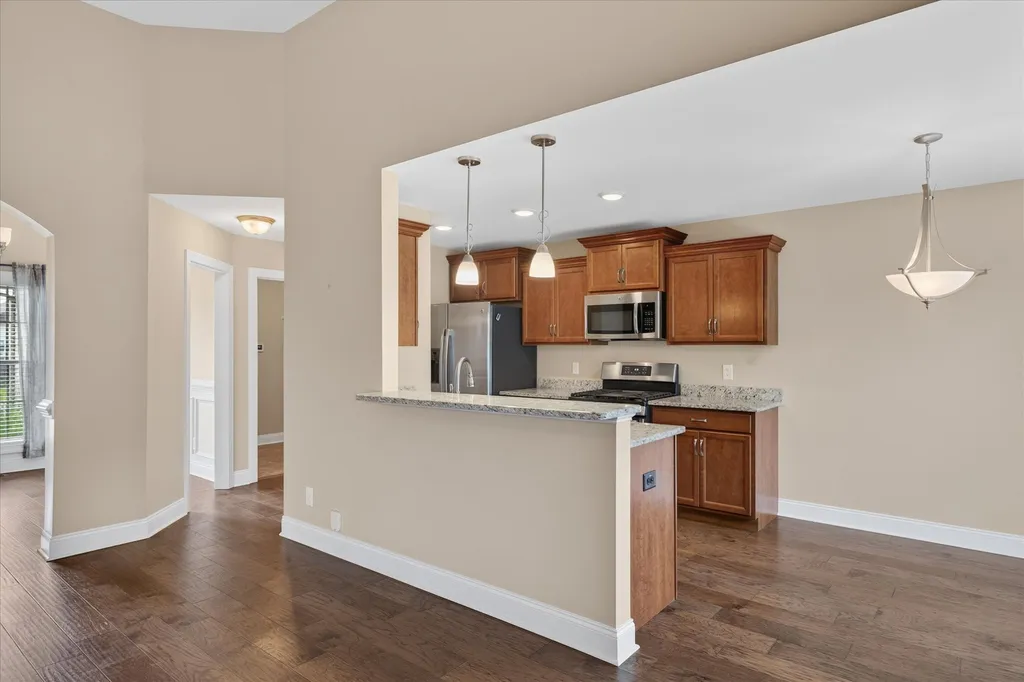 104 Thomas Traylor Lane Clarksville TN 37043