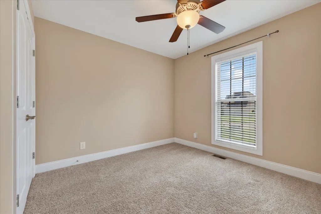 104 Thomas Traylor Lane Clarksville TN 37043