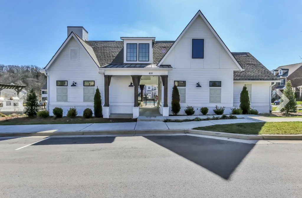 1707 Shadow Green Drive Franklin TN 37064