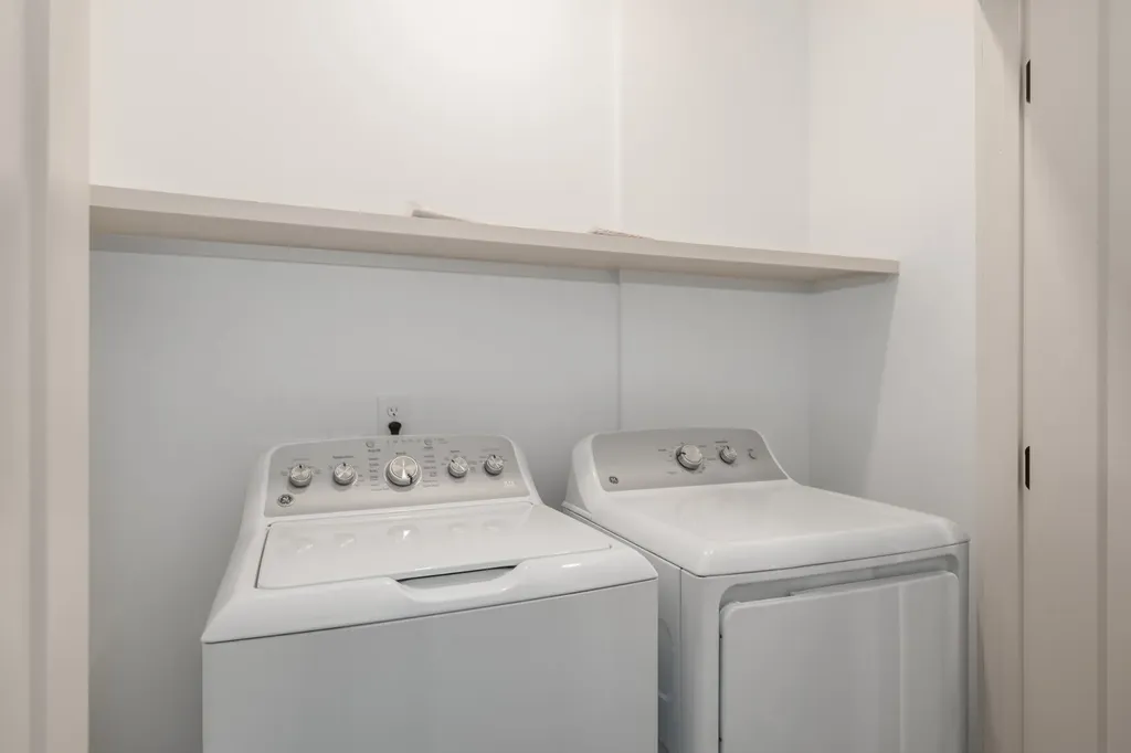 7341 Charlotte Pike Nashville TN 37209