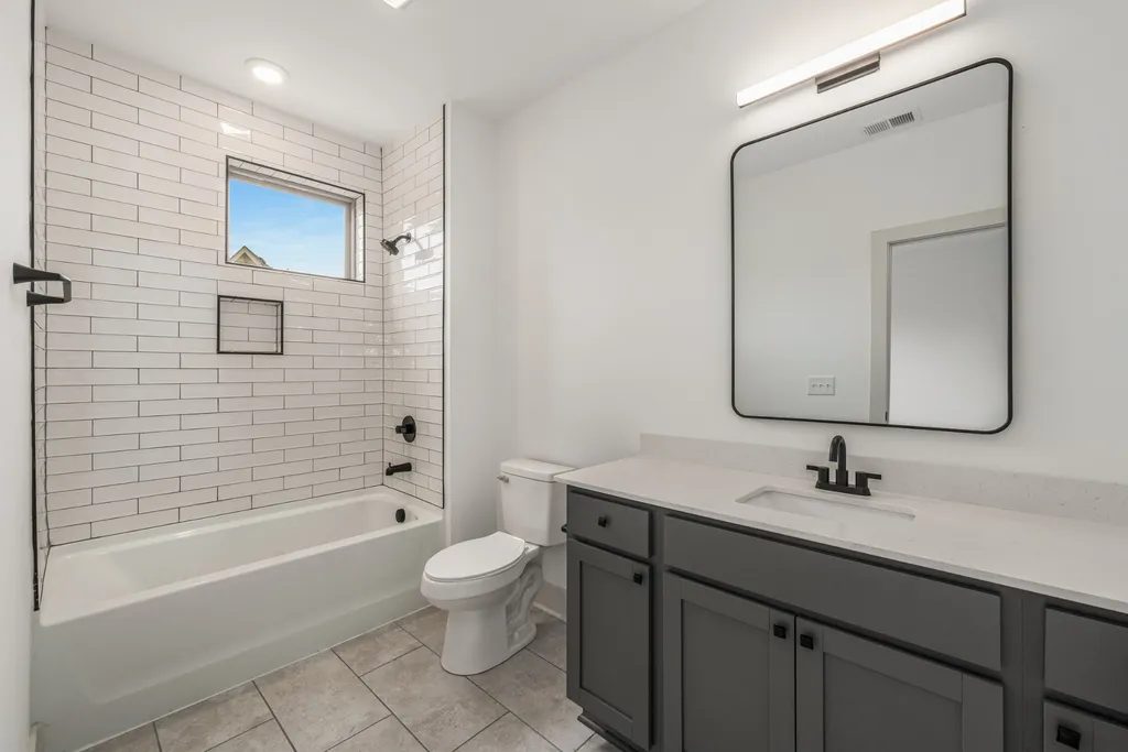 7341 Charlotte Pike Nashville TN 37209
