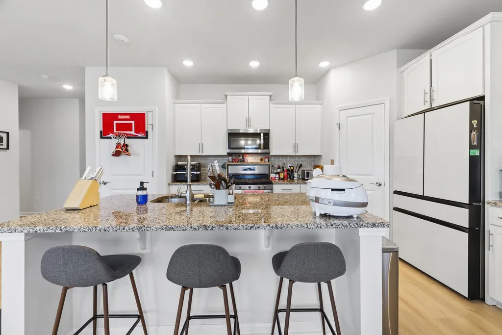 472 Norman Way Hendersonville TN 37075
