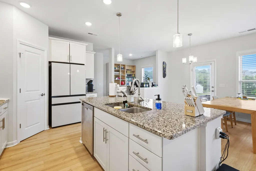 472 Norman Way Hendersonville TN 37075