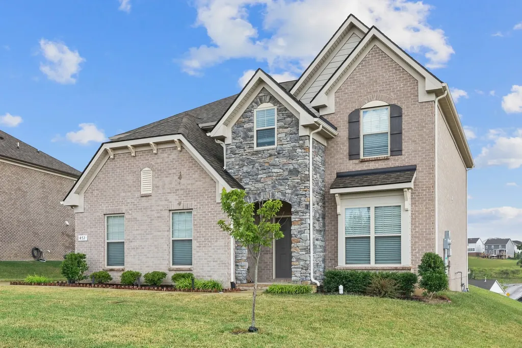 472 Norman Way Hendersonville TN 37075