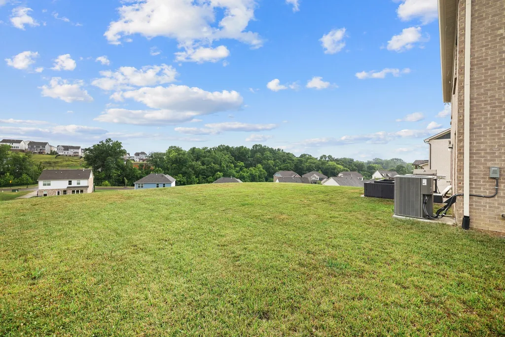 472 Norman Way Hendersonville TN 37075