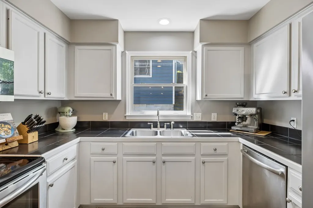 229 Orlando Avenue Nashville TN 37209