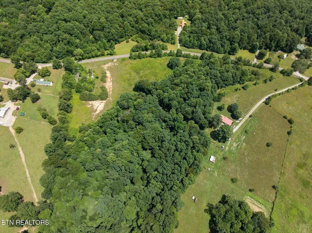 0 W Lake Road Sparta TN 38583