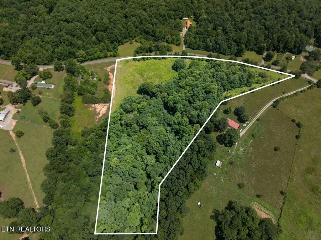 0 W Lake Road Sparta TN 38583