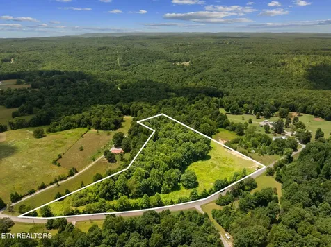 0 W Lake Road Sparta TN 38583