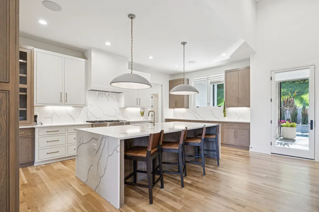 1323 Harding Place Nashville TN 37215