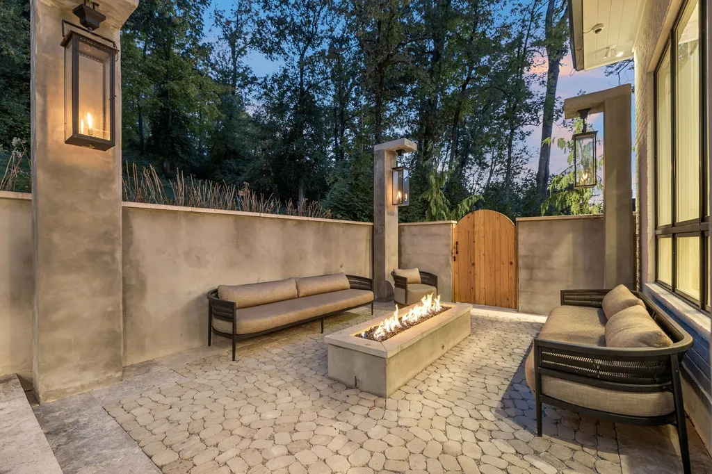 1323 Harding Place Nashville TN 37215