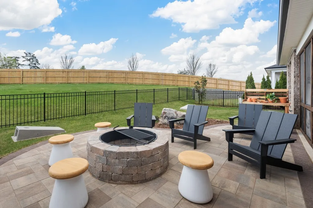 6165 Binns Lane Hermitage TN 37076