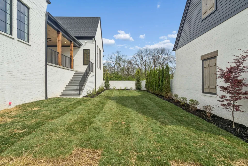 5448A Franklin Pike Circle Brentwood TN 37027