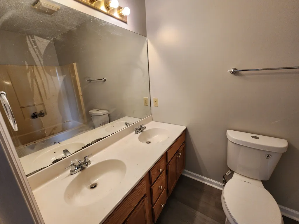 1653 Bear Creek Pike Columbia TN 38401