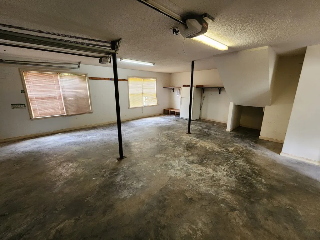 1653 Bear Creek Pike Columbia TN 38401
