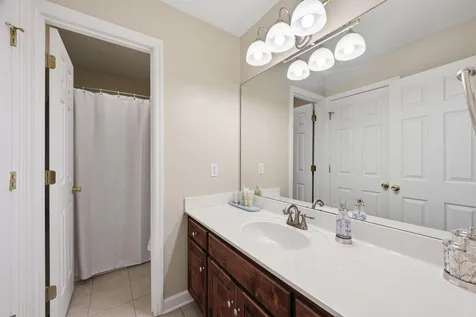 7 Windsor Lane Ringgold GA 30736