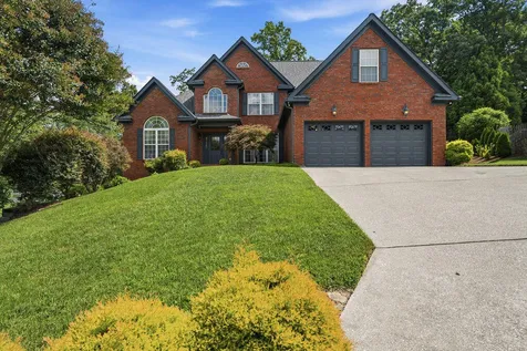 7 Windsor Lane Ringgold GA 30736