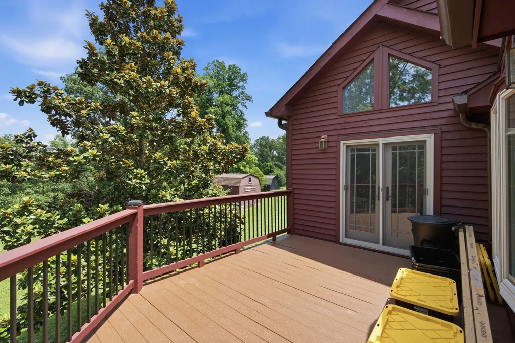 1021 Pine Valley Road Kingston Springs TN 37082