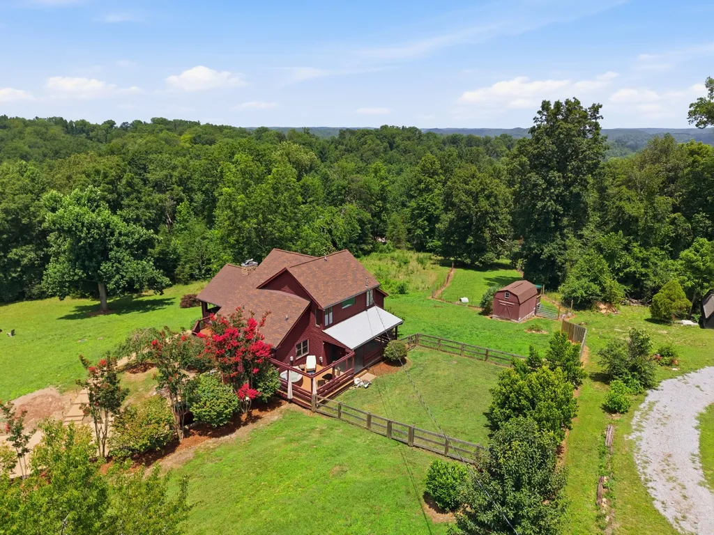 1021 Pine Valley Road Kingston Springs TN 37082