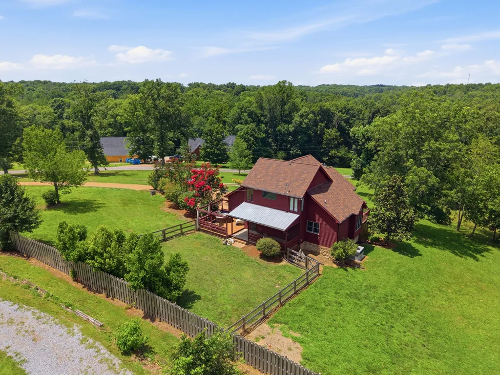 1021 Pine Valley Road Kingston Springs TN 37082