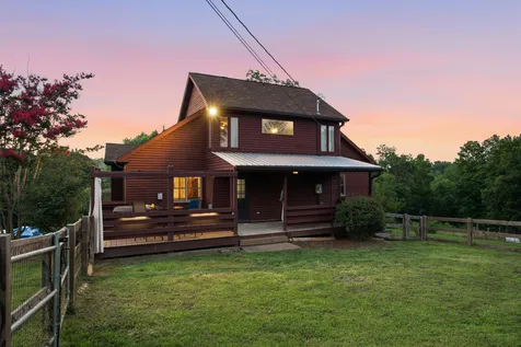 1021 Pine Valley Road Kingston Springs TN 37082