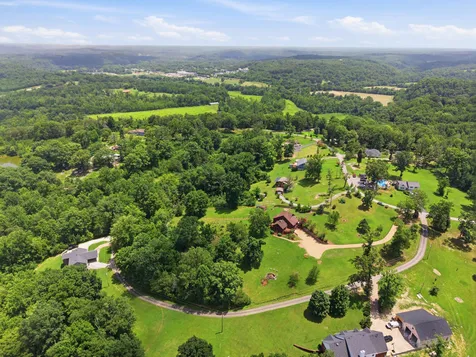 1021 Pine Valley Road Kingston Springs TN 37082