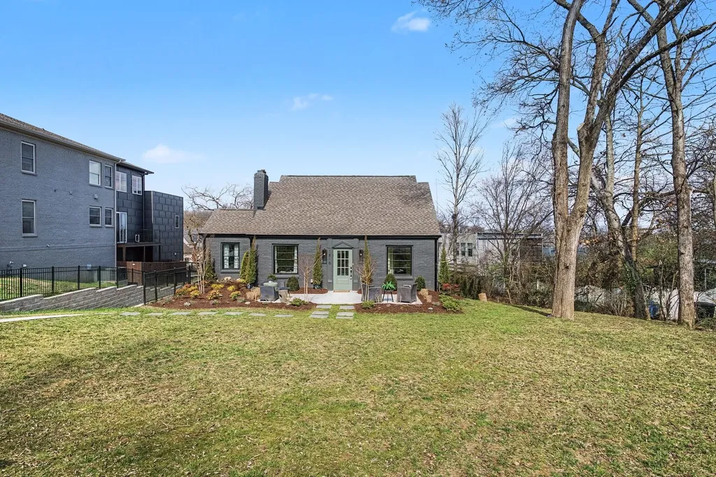1816 Wildwood Avenue Nashville TN 37212