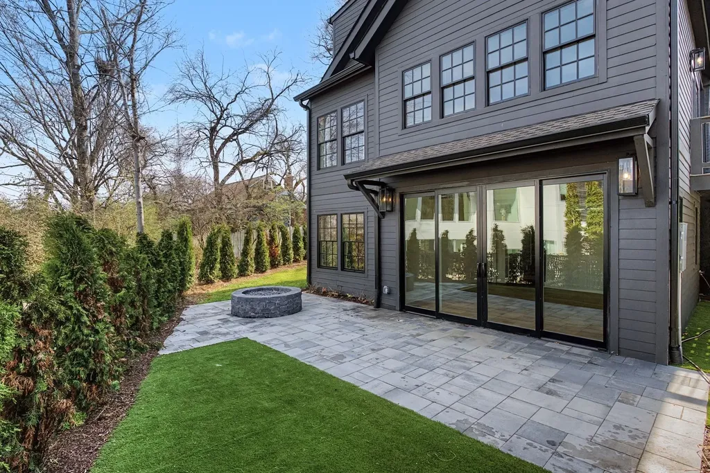 1816 Wildwood Avenue Nashville TN 37212