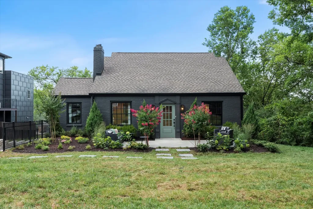 1816 Wildwood Avenue Nashville TN 37212