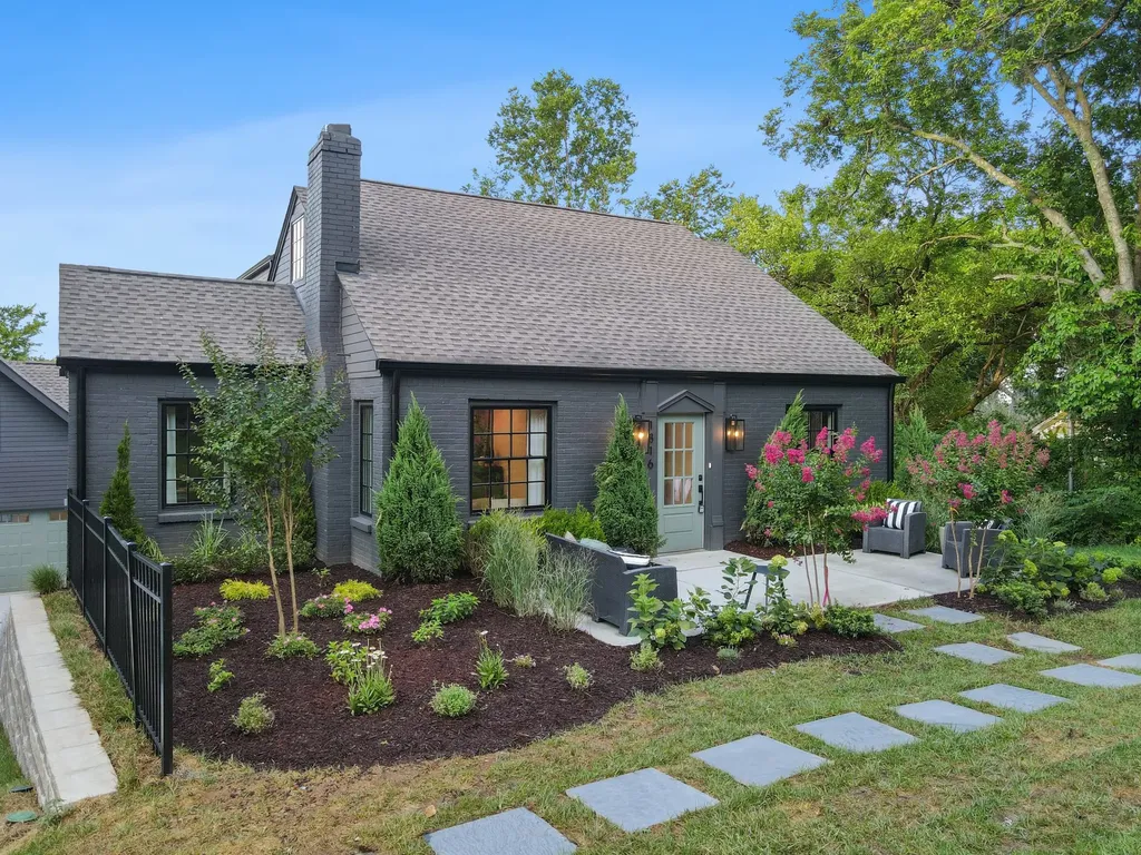 1816 Wildwood Avenue Nashville TN 37212
