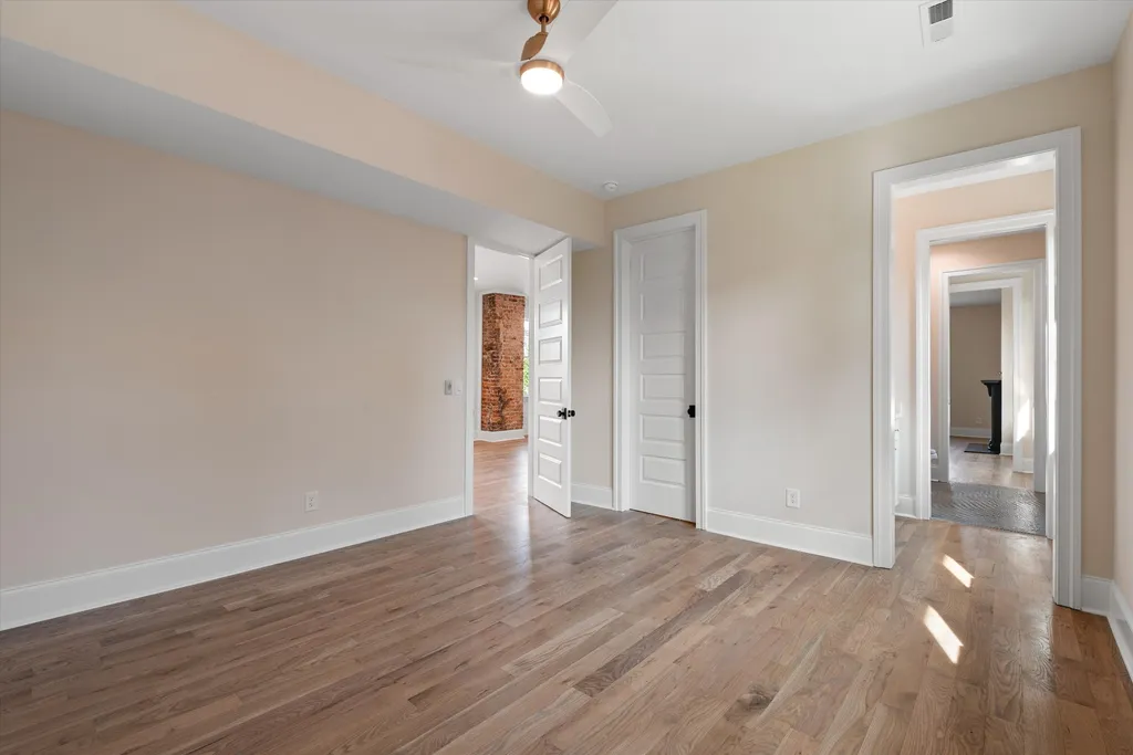 1015 15th Ave, S Nashville TN 37212