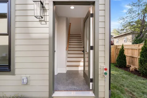 1015 15th Ave, S Nashville TN 37212