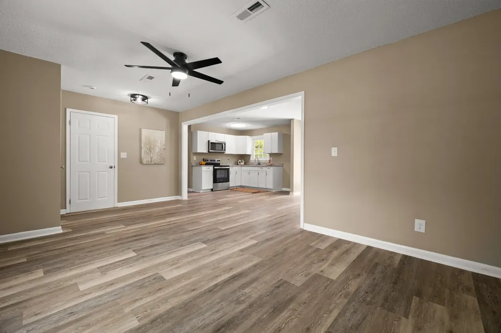 4 Park Street Fayetteville TN 37334