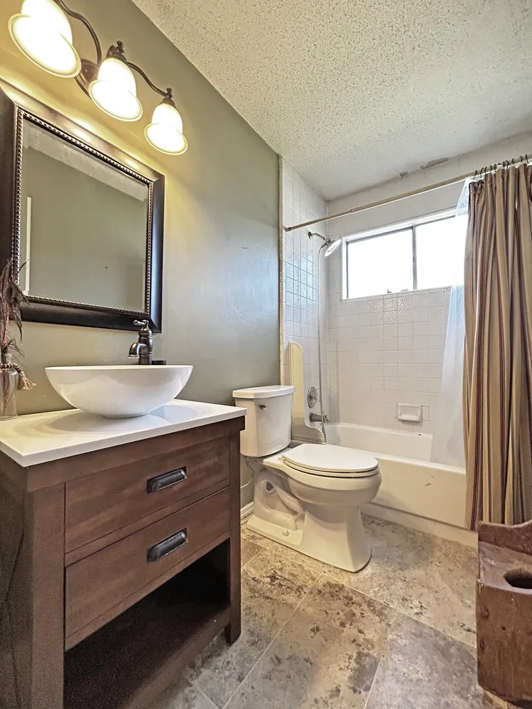 1717 Ridgemere Court Hermitage TN 37076