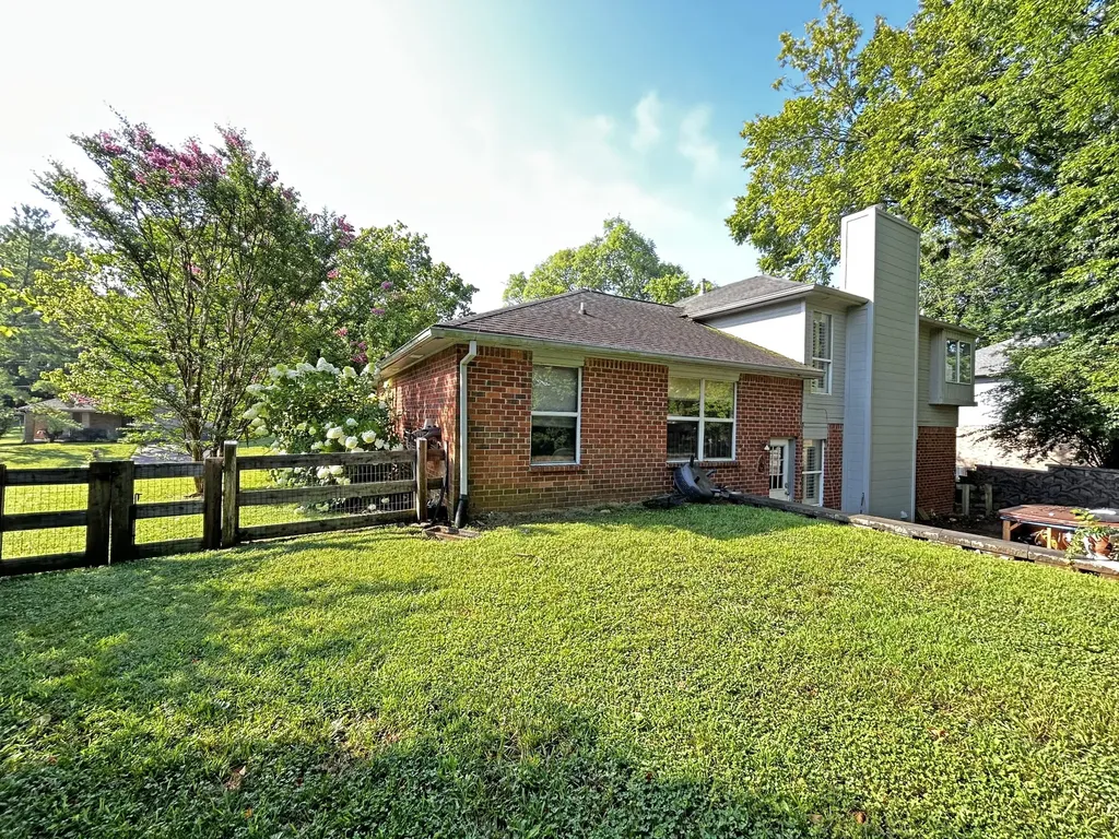 1717 Ridgemere Court Hermitage TN 37076