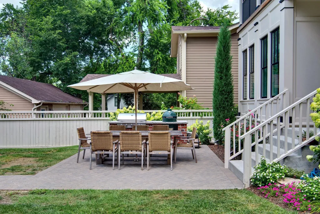 1911 Beechwood Avenue Nashville TN 37212