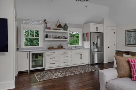 1911 Beechwood Avenue Nashville TN 37212