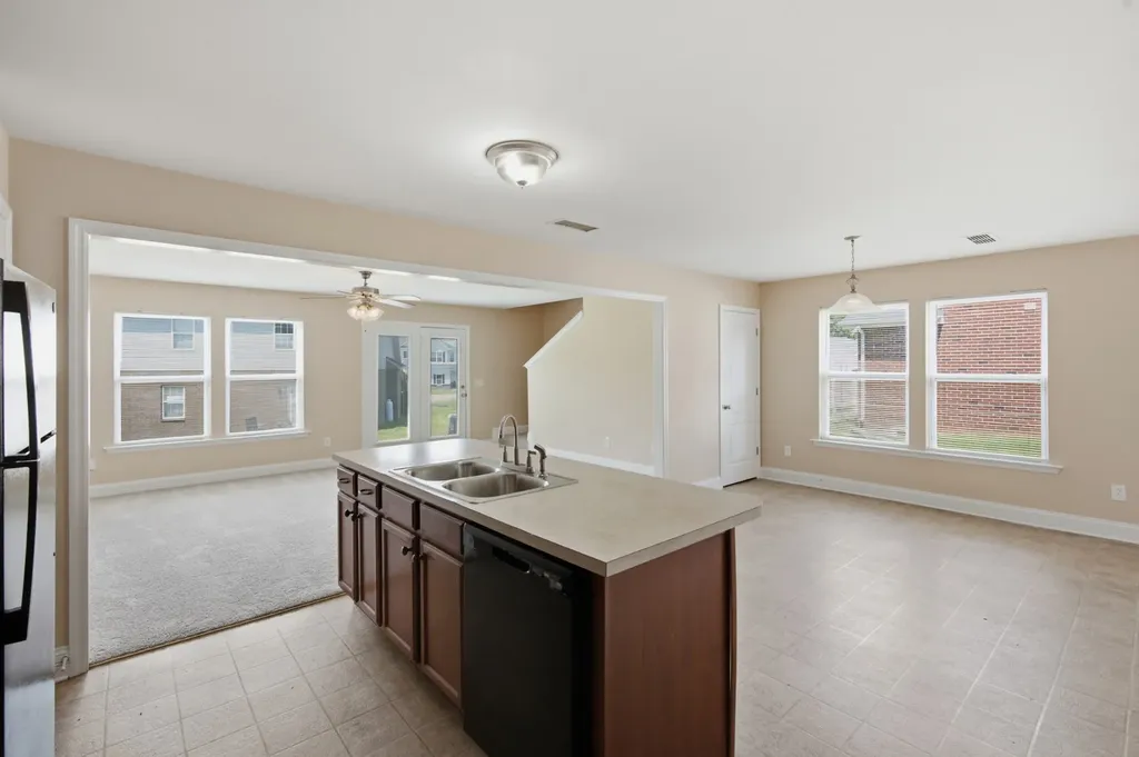 4249 Aurora Circle Murfreesboro TN 37127