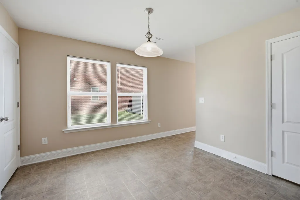 4249 Aurora Circle Murfreesboro TN 37127