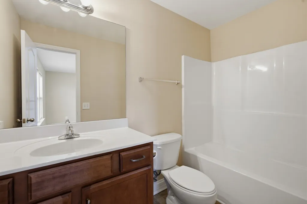 4249 Aurora Circle Murfreesboro TN 37127