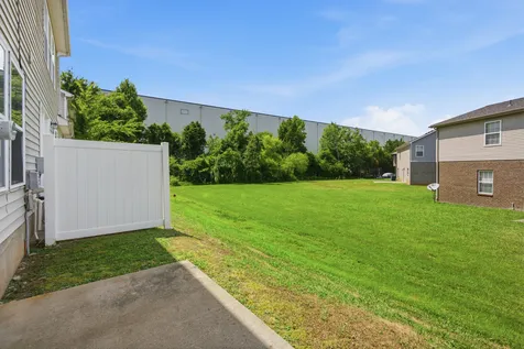 4249 Aurora Circle Murfreesboro TN 37127