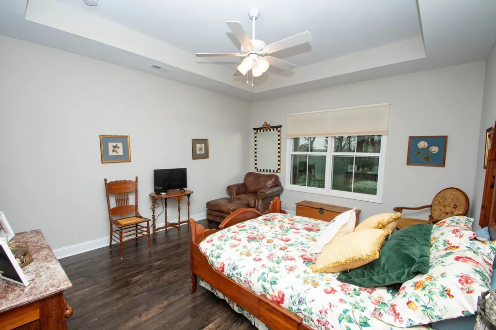 2709 Remington Trace Clarksville TN 37043