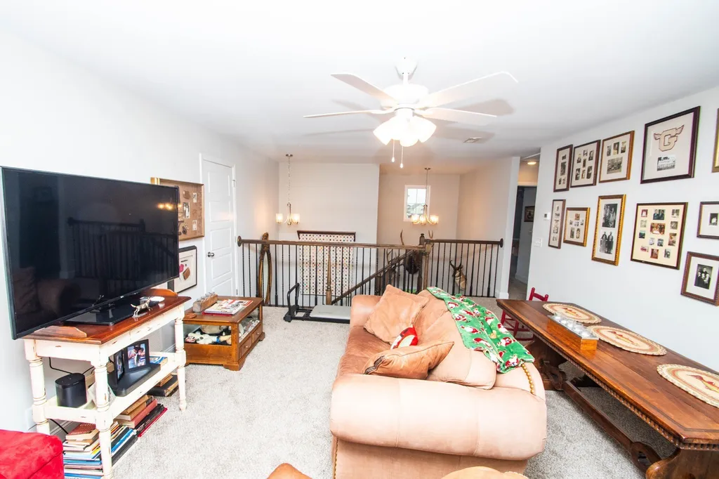2709 Remington Trace Clarksville TN 37043