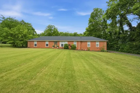 228 Maple Hill Road Lebanon TN 37087