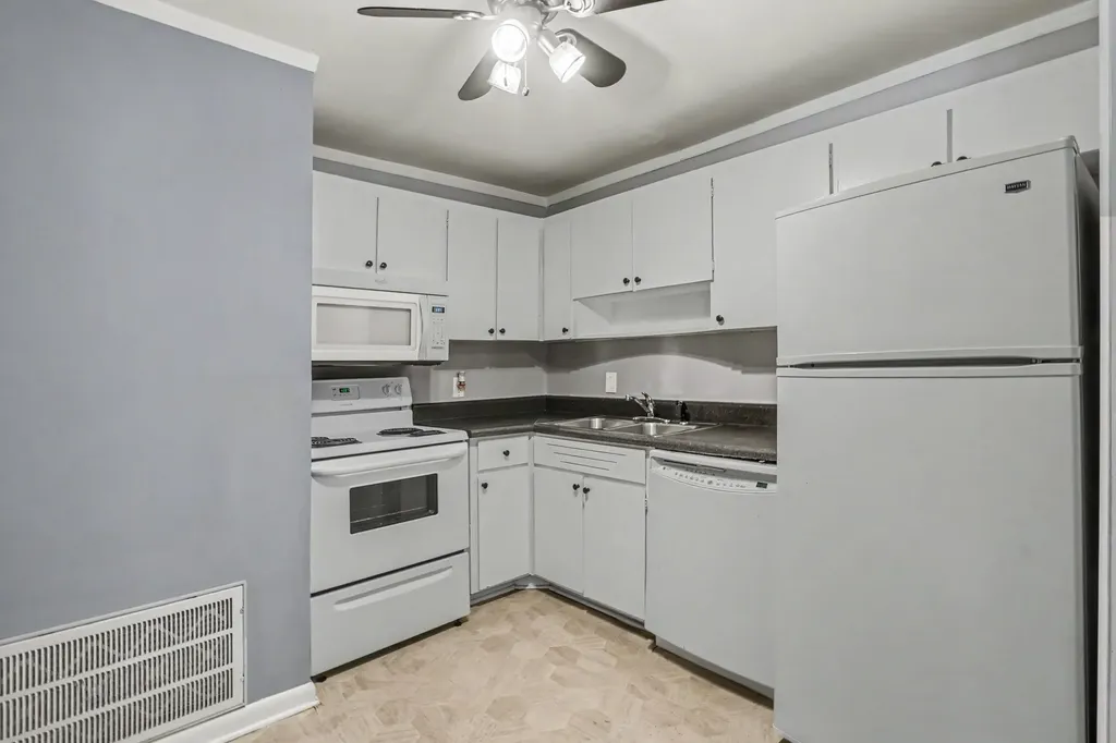 555 N Dupont Avenue Madison TN 37115