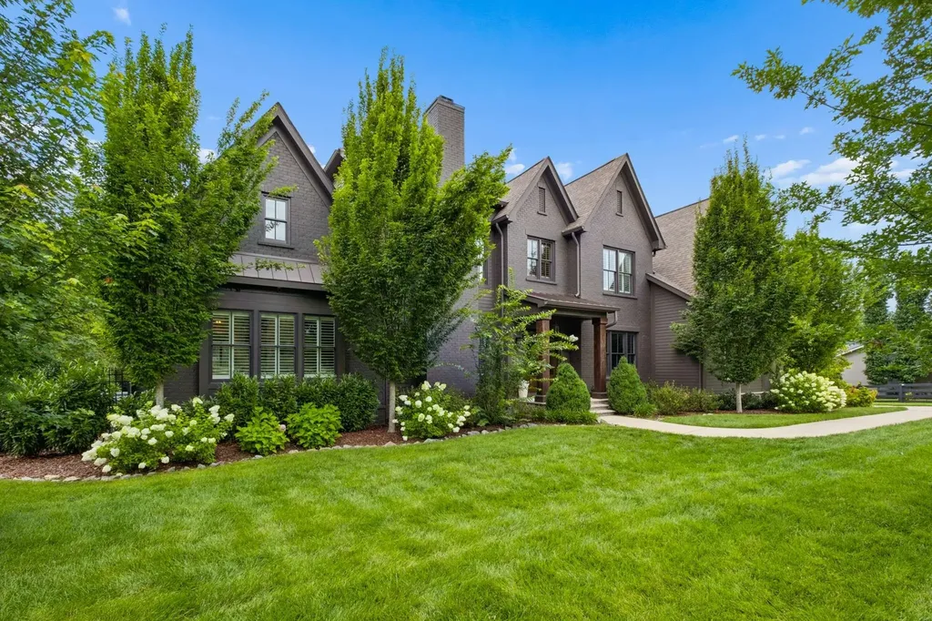 4613 Chalmers Drive Nashville TN 37215
